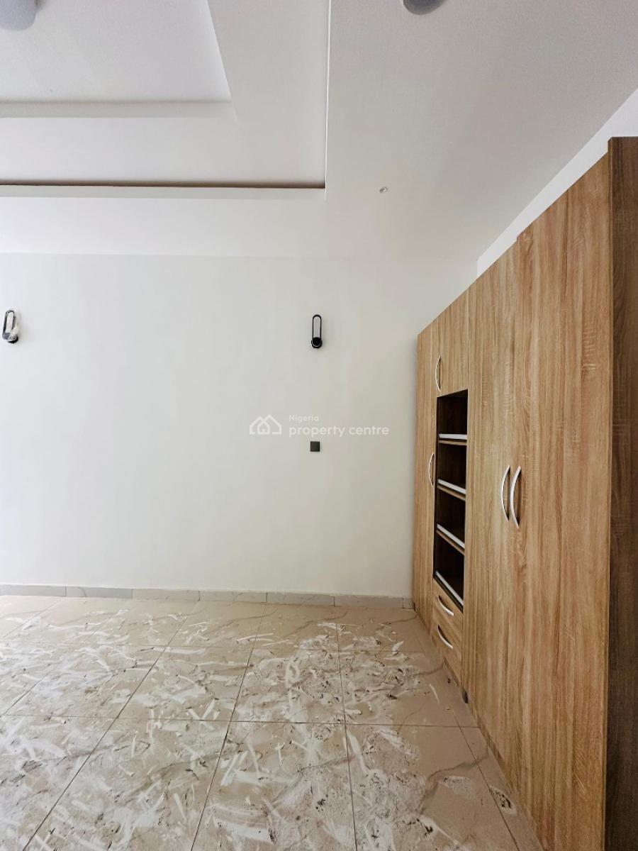 : a Beautiful 2 Bedroom Apartment, Ologolo, Ologolo, Lekki, Lagos, Block of Flats for Sale