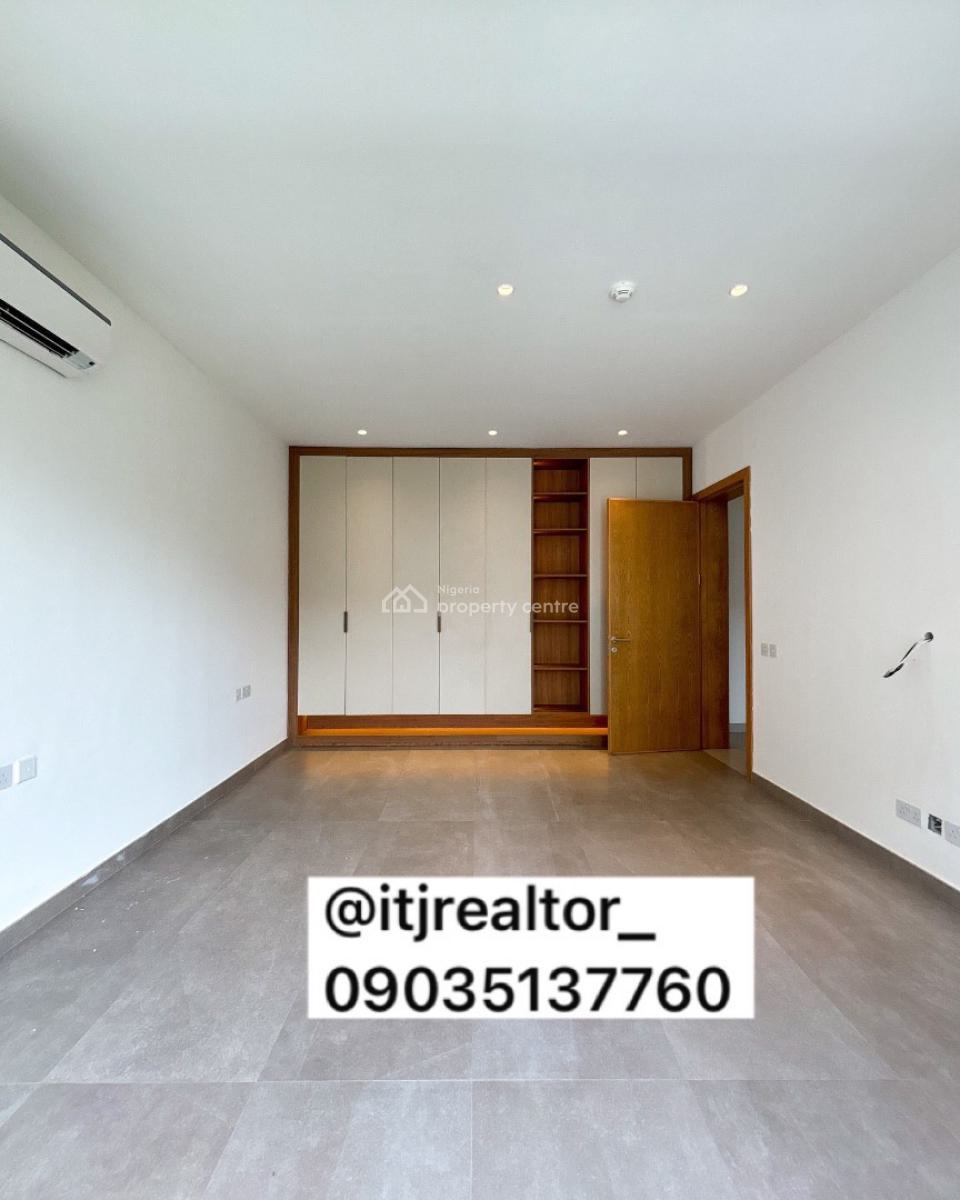 Stunning 3 Bedroom Apartment with Elevator,gym,and Bq, Ikoyi, Ikoyi, Lagos, Block of Flats for Sale