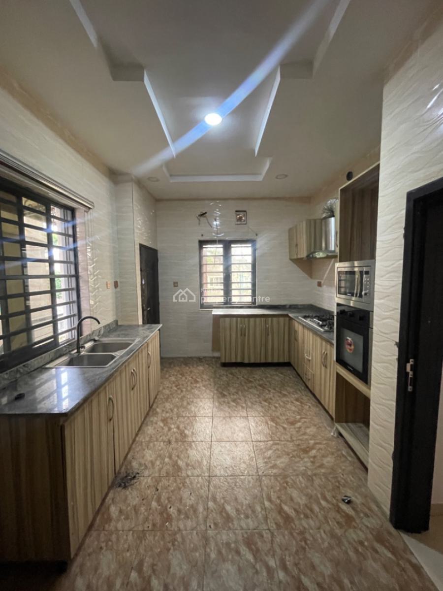4 Bedroom Duplex with Bq, Off Shoprite Road, Osapa Lekki Lagos, Osapa, Lekki, Lagos, Semi-detached Duplex for Rent