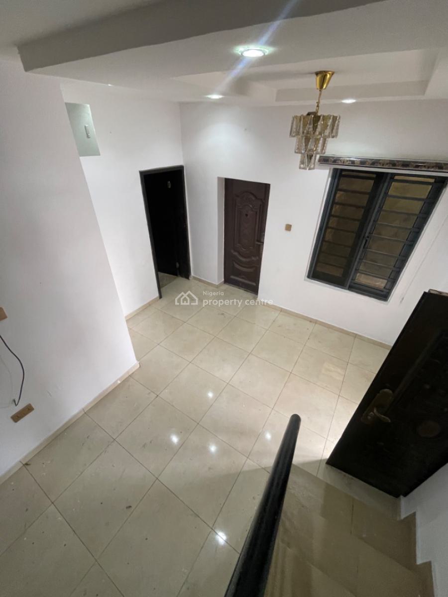 4 Bedroom Duplex with Bq, Off Shoprite Road, Osapa Lekki Lagos, Osapa, Lekki, Lagos, Semi-detached Duplex for Rent