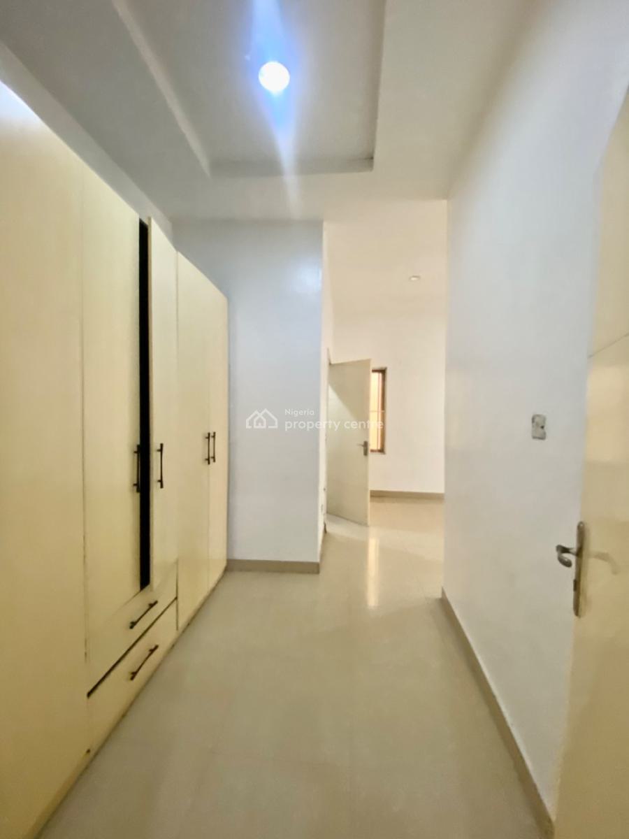 Spacious 4 Bedroom Semi Detached Duplex with Bq and Inverter, Chevron, Lekki, Lagos, Semi-detached Duplex for Rent