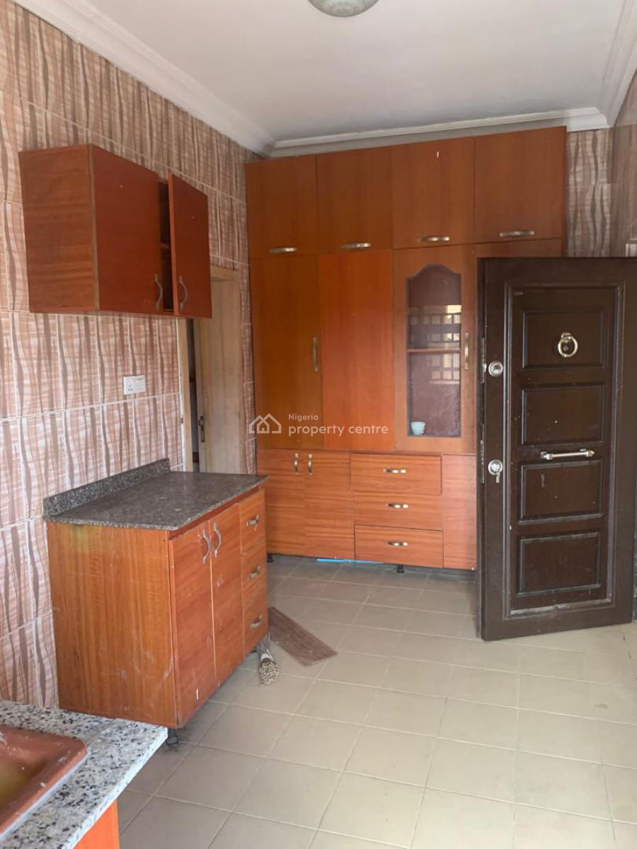 Luxury 3bedroom Penthouse with Bq in a Secured Estate at Chevron Drive, Chevron Drive Lekki Lagos, Lekki Expressway, Lekki, Lagos, Flat / Apartment for Rent