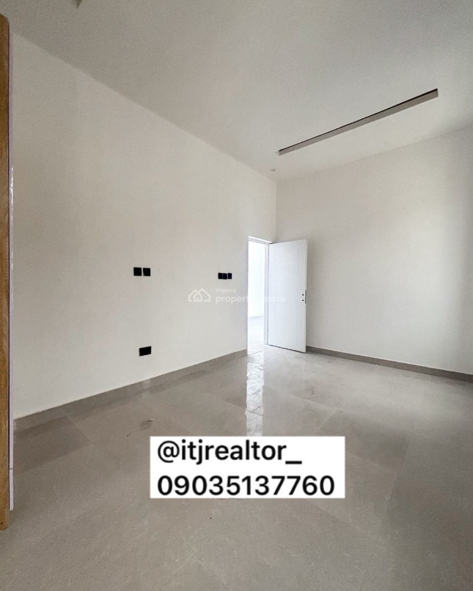 Liveky 2 Bedroom Apartment with Swimming Pool and Bq, Ologolo, Ologolo, Lekki, Lagos, Block of Flats for Sale