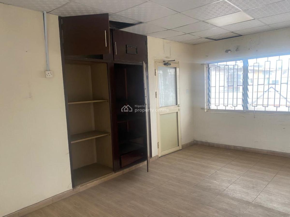 Commercial 7 Bedrooms Duplex with Extra Rooms, Ilupeju, Lagos, Office Space for Rent