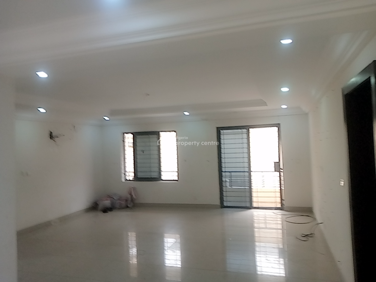 a Neatly and Massively Built 3 Bedroom Flat, Osapa, Lekki, Lagos, Flat / Apartment for Rent