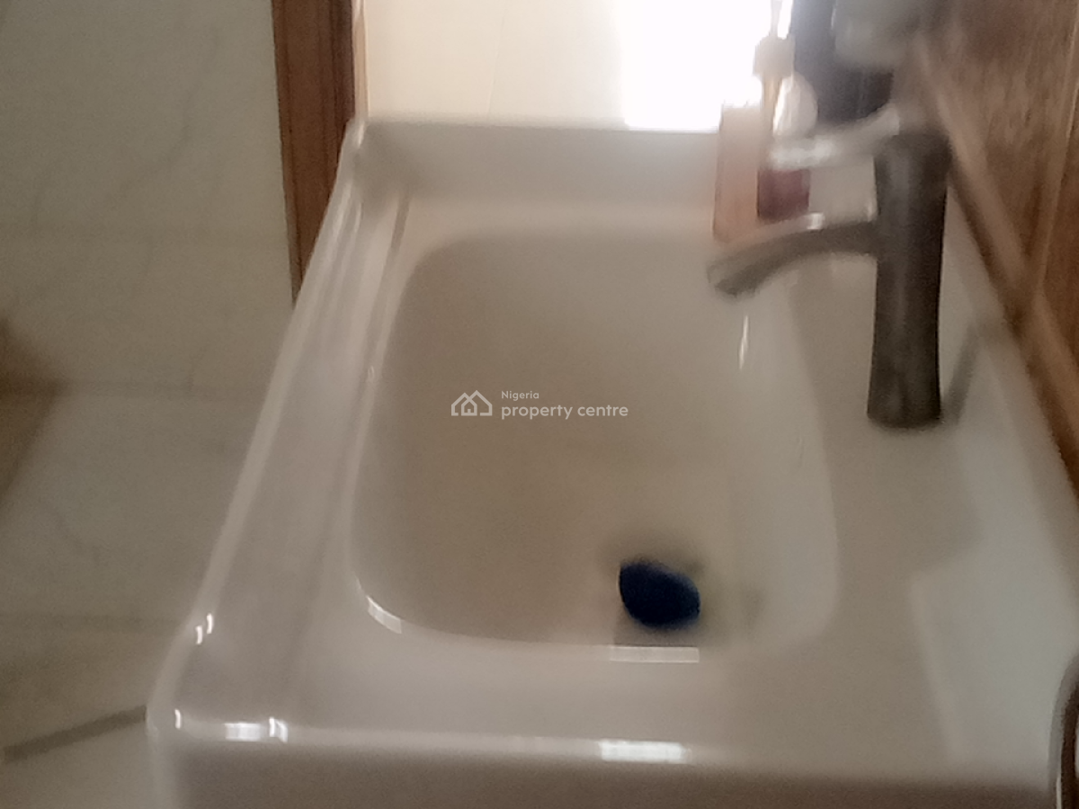 a Neatly and Massively Built 5 Bedroom Fully Detached Duplex and a Bq, Osapa, Lekki, Lagos, Detached Duplex for Rent