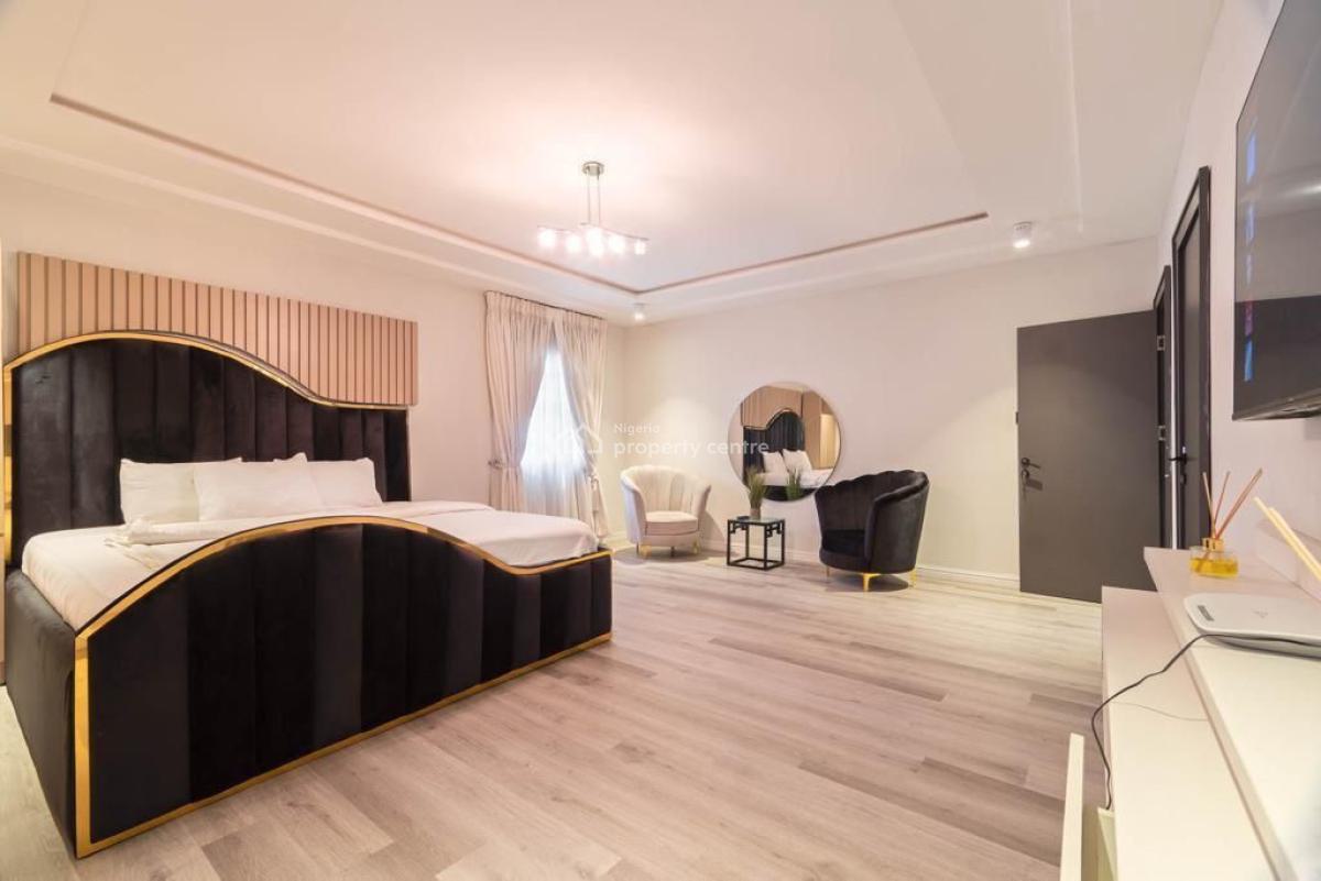Luxury 2 Bedroom Apartment with Ps5 on Request, Lekki Phase One, Lekki, Lagos, Flat / Apartment Short Let