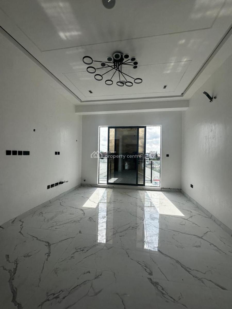 Luxurious 3 Bedroom Apartment, Off Fola Osibo, Lekki Phase 1, Lekki, Lagos, Flat / Apartment for Sale