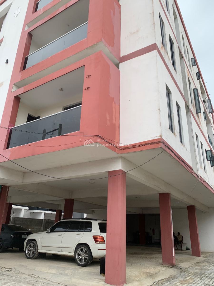 Neat 2 Bedroom Apartment, Ologolo, Lekki, Lagos, Flat / Apartment for Sale
