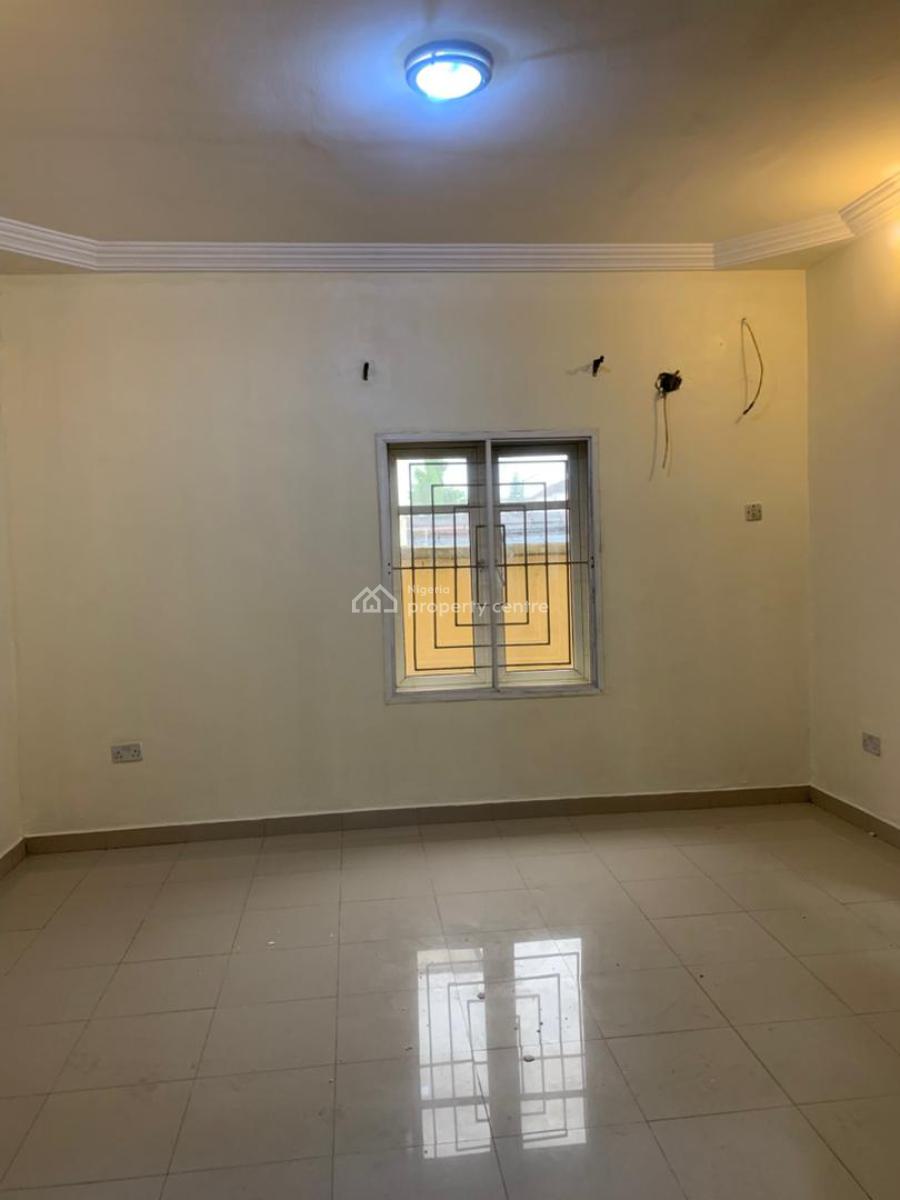 Self Serviced 2 Bedroom Flats, Off Admiralty Way, Lekki Phase 1, Lekki, Lagos, Flat / Apartment for Rent
