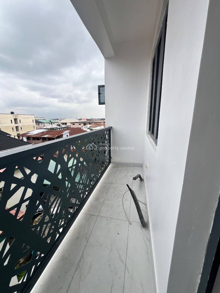 Newly Built Premium 3/bed Apartment + Bq, Yaba, Alagomeji, Yaba, Lagos, Flat / Apartment for Rent