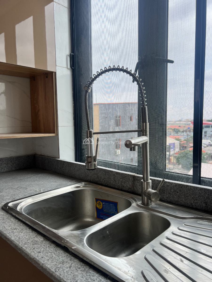 Newly Built Premium 3/bed Apartment + Bq, Yaba, Alagomeji, Yaba, Lagos, Flat / Apartment for Rent