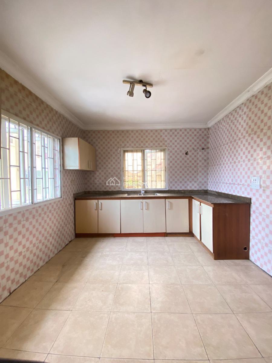 3 Bedroom Apartment, Lekki Scheme 2, Lekki Phase 2, Lekki, Lagos, Flat / Apartment for Rent