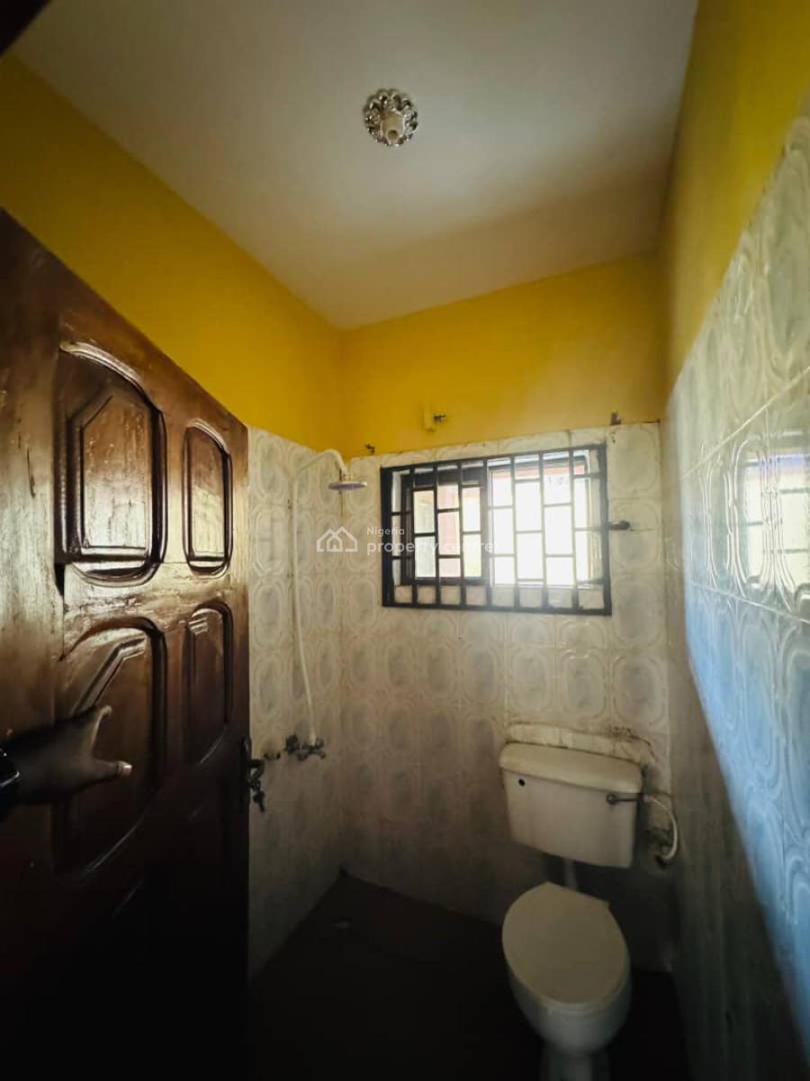 Spacious and Well-maintained 3-bedroom Flat in a Serene Estate, Legacy Estate, Kolapo Ishola Gra, Akobo, Ibadan, Oyo, Semi-detached Bungalow for Rent