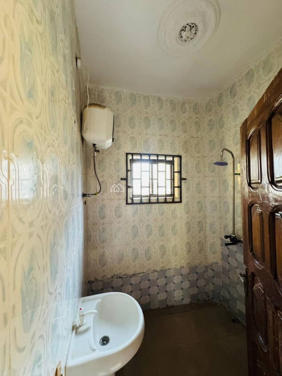 Spacious and Well-maintained 3-bedroom Flat in a Serene Estate, Legacy Estate, Kolapo Ishola Gra, Akobo, Ibadan, Oyo, Semi-detached Bungalow for Rent