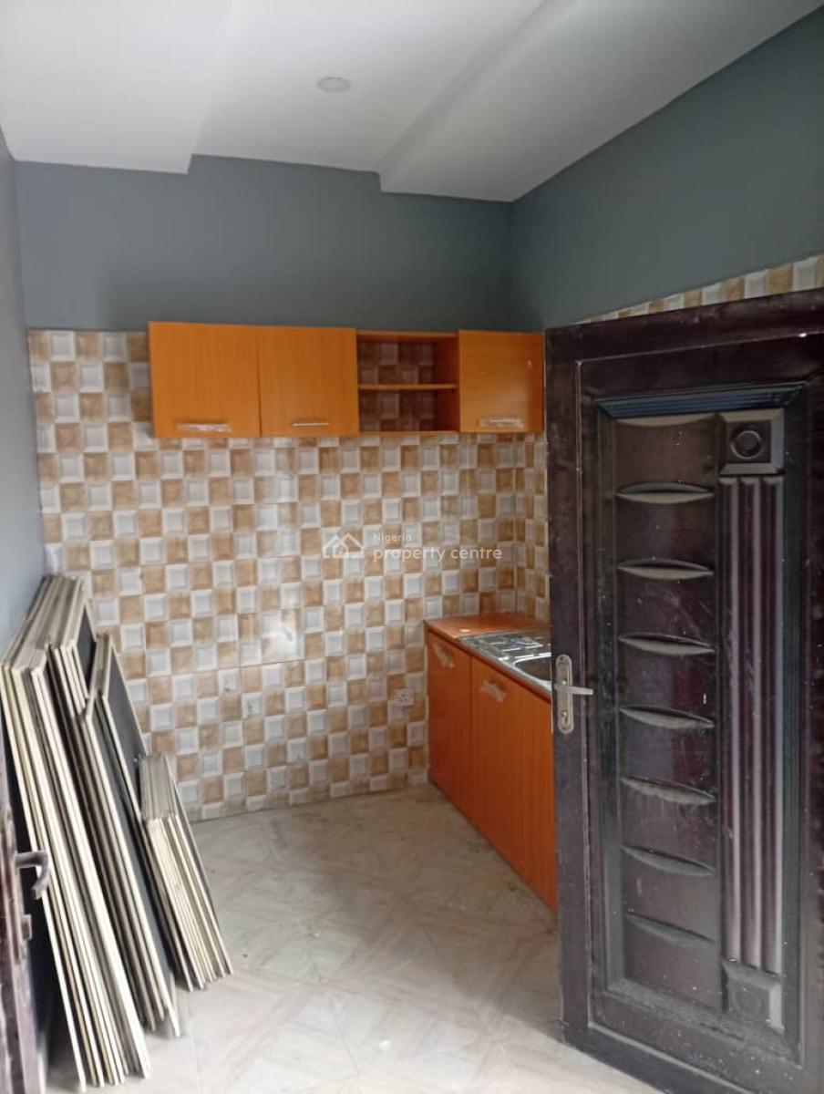 Massively 2 Bedrooms Flat, Ologunfe Road, Awoyaya, Ibeju Lekki, Lagos, Flat / Apartment for Rent