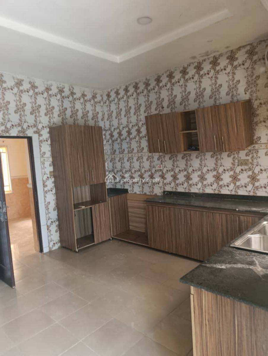 4 Bedrooms Terraced Duplex with Bq, Kado, Abuja, Terraced Duplex for Rent