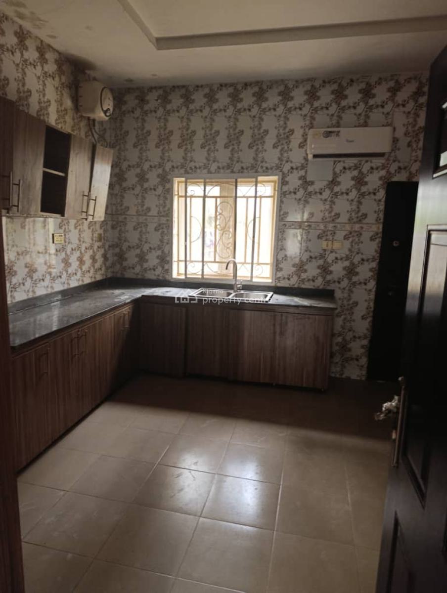 4 Bedrooms Terraced Duplex with Bq, Kado, Abuja, Terraced Duplex for Rent