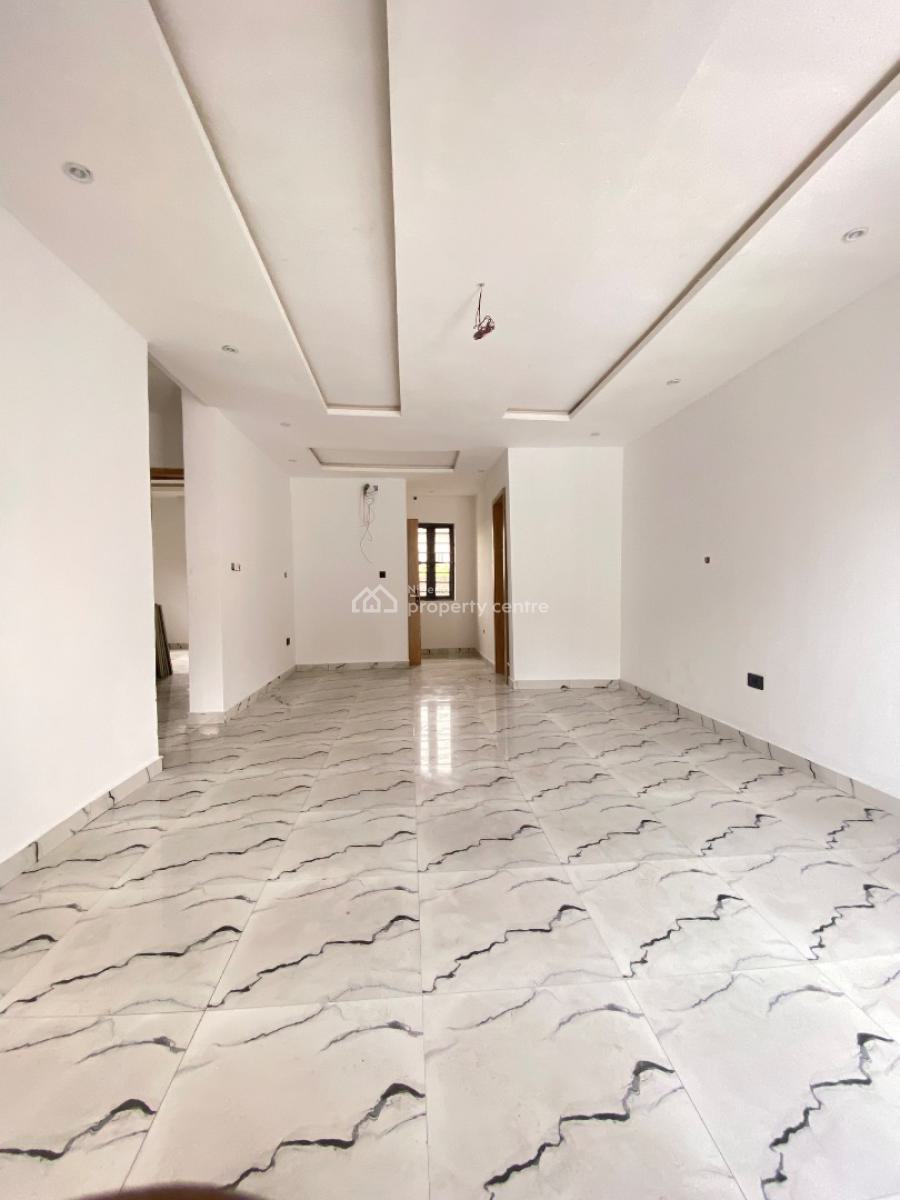 Luxury 2 Bedroom Apartment, Lekki Scheme 2, Lekki Phase 2, Lekki, Lagos, Flat / Apartment for Sale