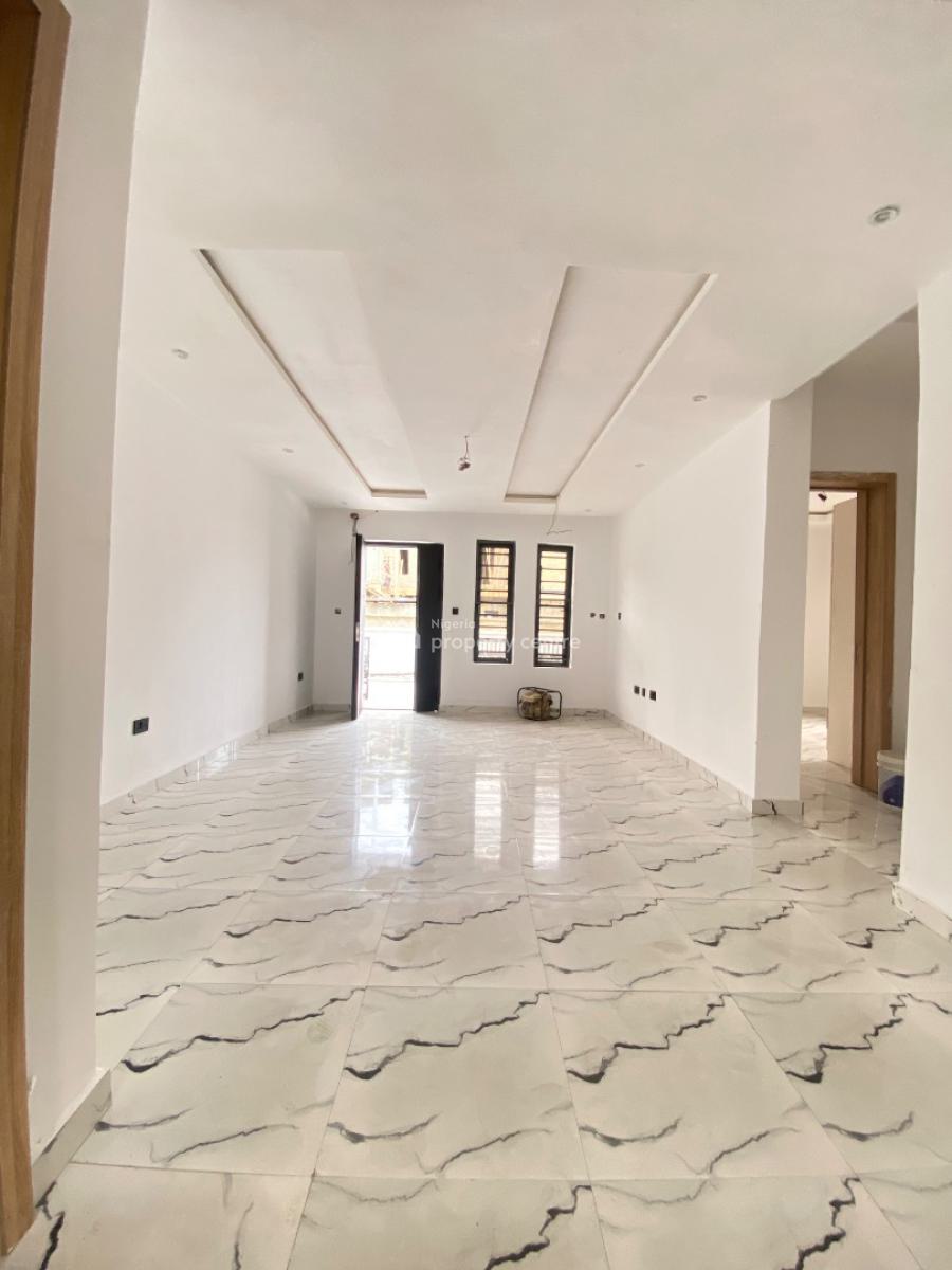 Luxury 2 Bedroom Apartment, Lekki Scheme 2, Lekki Phase 2, Lekki, Lagos, Flat / Apartment for Sale