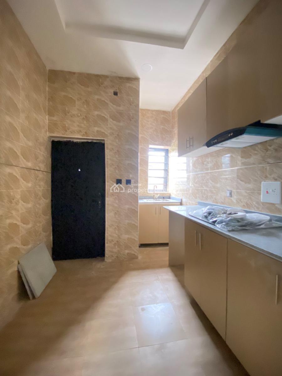 Luxury 2 Bedroom Apartment, Lekki Scheme 2, Lekki Phase 2, Lekki, Lagos, Flat / Apartment for Sale