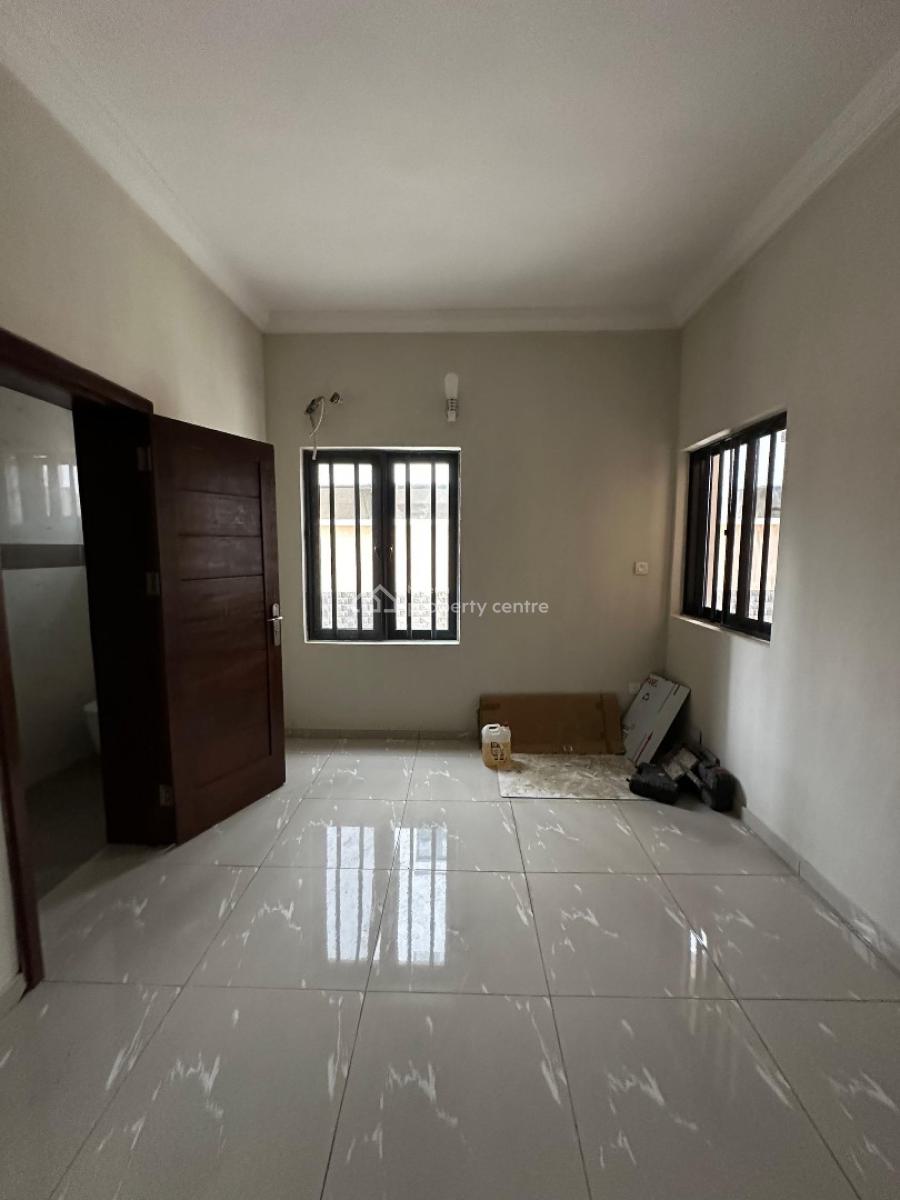 Neatly Built 3 Bedrooms Apartment with Bq, Ikate, Lekki, Lagos, Flat / Apartment for Rent