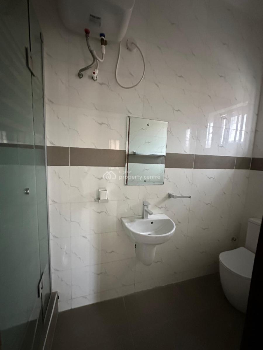 Neatly Built 3 Bedrooms Apartment with Bq, Ikate, Lekki, Lagos, Flat / Apartment for Rent