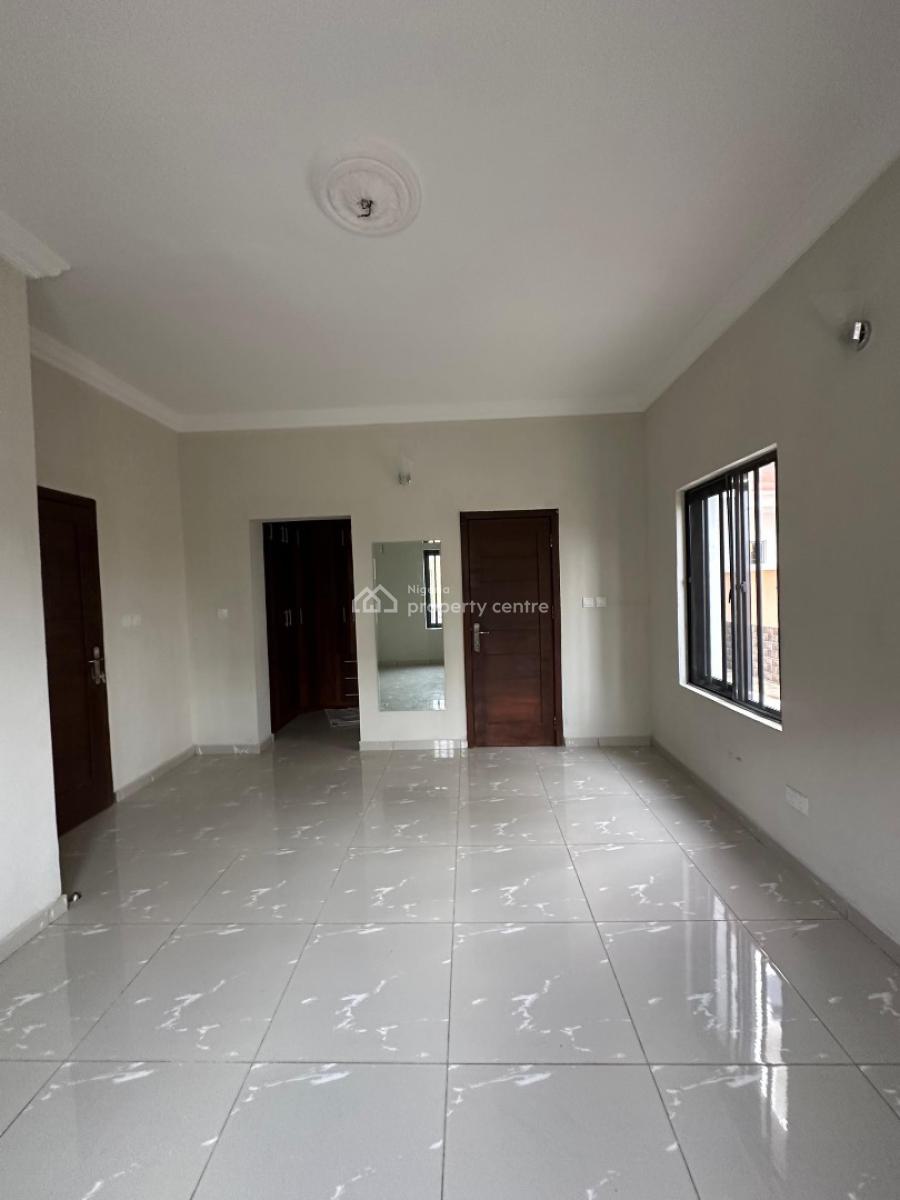 Neatly Built 3 Bedrooms Apartment with Bq, Ikate, Lekki, Lagos, Flat / Apartment for Rent