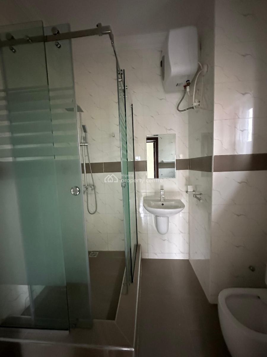 Neatly Built 3 Bedrooms Apartment with Bq, Ikate, Lekki, Lagos, Flat / Apartment for Rent