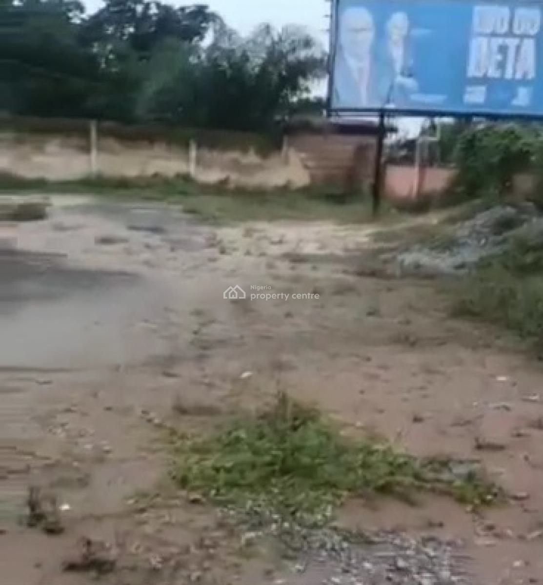 5 Bedrooms Bungalow Bq 100ft By 180ft Land 1680sqm, Ikpokpan Avenue, Off Boundary Road, Gra, Benin, Oredo, Edo, House for Sale