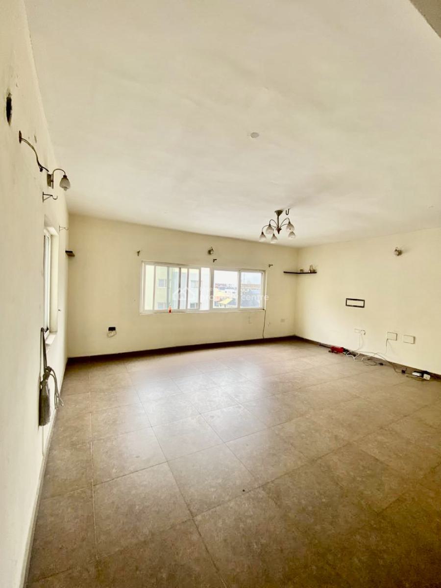 Exquisite 3 Bedroom Apartment with Bq, Off Freedom Way, Lekki, Lagos, Flat / Apartment for Sale