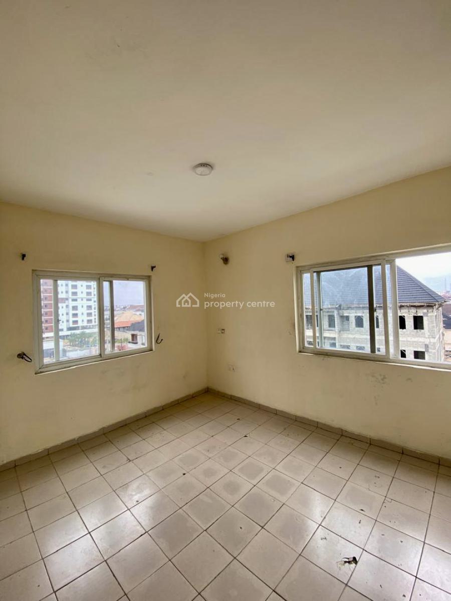 Exquisite 3 Bedroom Apartment with Bq, Off Freedom Way, Lekki, Lagos, Flat / Apartment for Sale