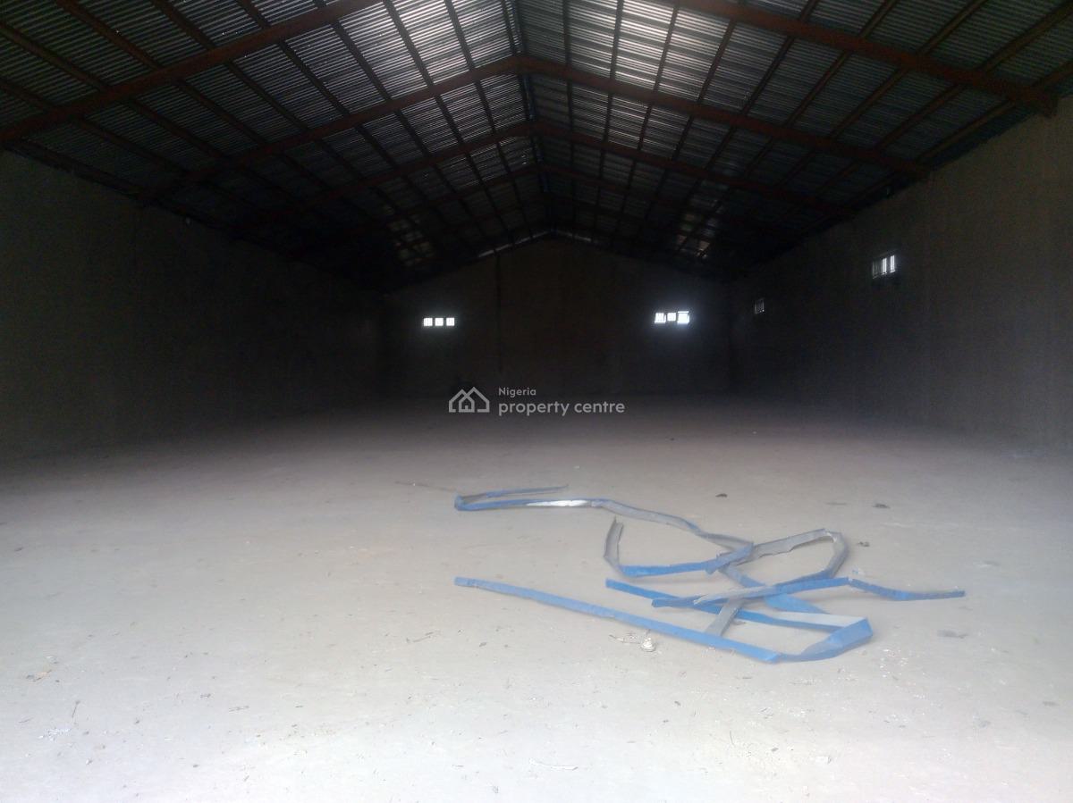 Warehouse, Plot 1164, Murtala Muhammad Expressway ( Kubwa Expressway), Kagini, Abuja, Warehouse for Rent