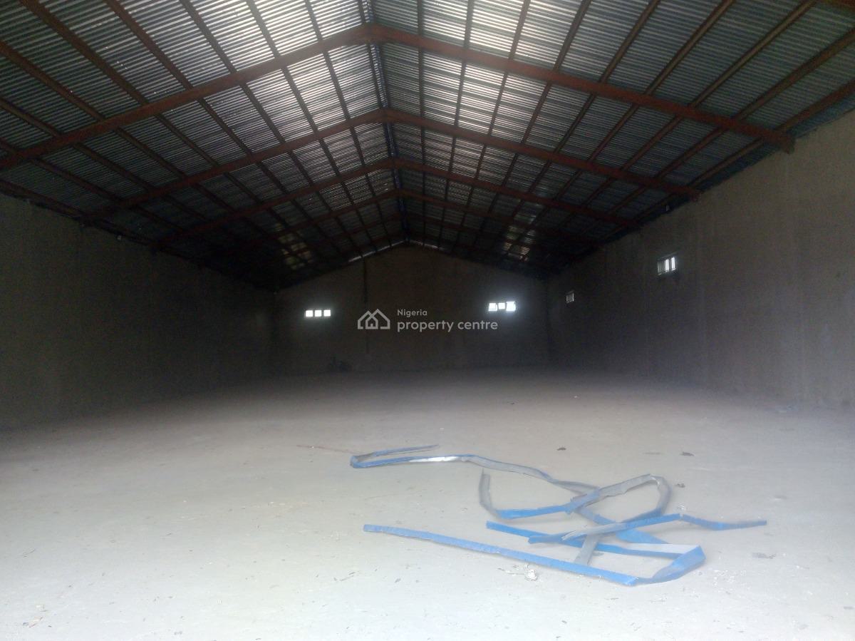 Warehouse, Plot 1164, Murtala Muhammad Expressway ( Kubwa Expressway), Kagini, Abuja, Warehouse for Rent