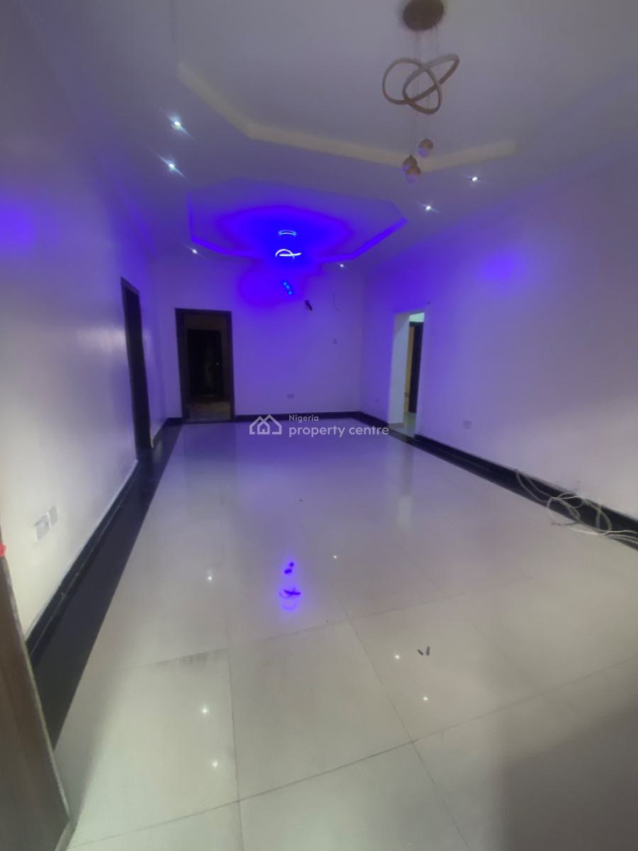 Luxury 2 Bedroom Apartment, Lekki Phase 1, Lekki, Lagos, Flat / Apartment for Rent