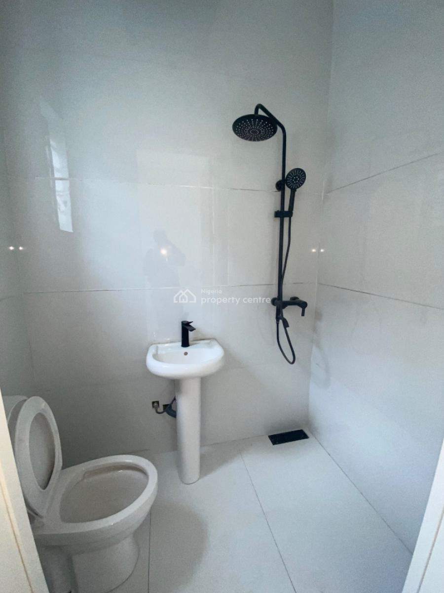 Luxury 6 Bedroom Duplex with Pool, 2kitchen and 2balconies, Chevron, Lekki, Lagos, Detached Duplex for Sale