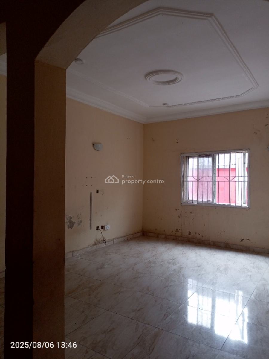 3 Bedroom Shared Apartment, Off Mobil Road, Ilaje, Ajah, Lagos, Flat / Apartment for Rent