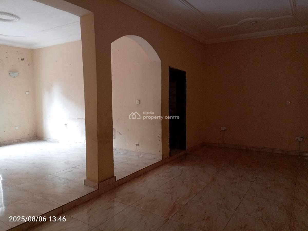 3 Bedroom Shared Apartment, Off Mobil Road, Ilaje, Ajah, Lagos, Flat / Apartment for Rent