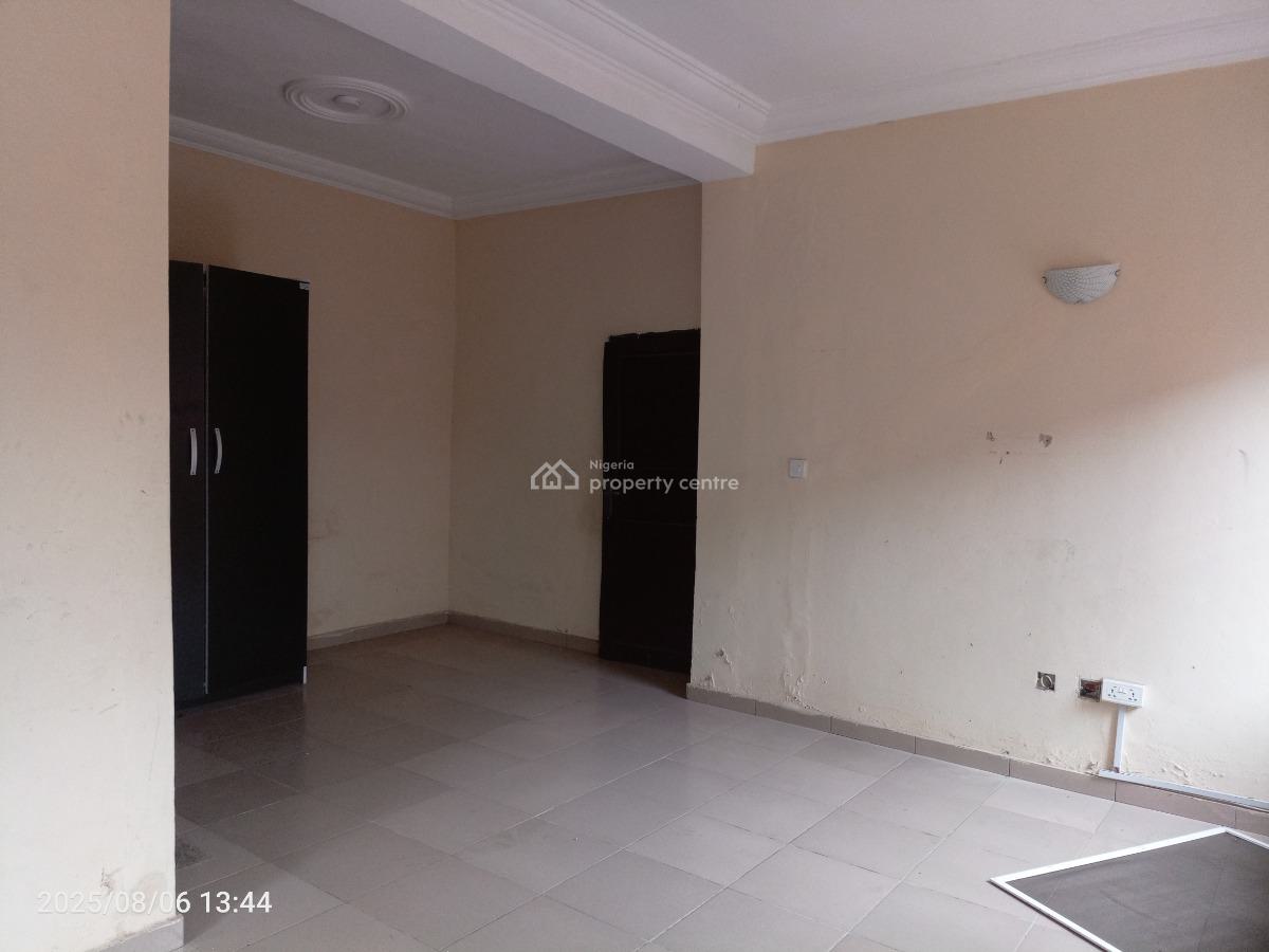 3 Bedroom Shared Apartment, Off Mobil Road, Ilaje, Ajah, Lagos, Flat / Apartment for Rent