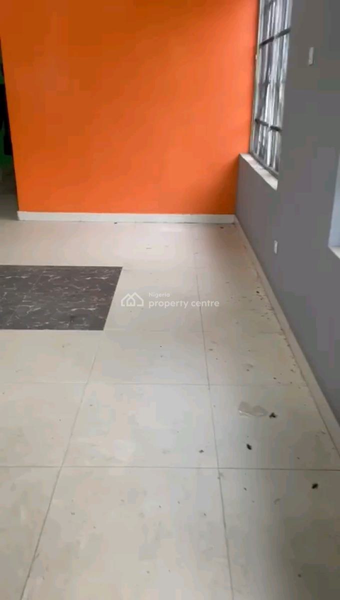 Decent Spacious Mini Flat, Glory Estate, Gbagada, Lagos, Mini Flat (room and Parlour) for Rent