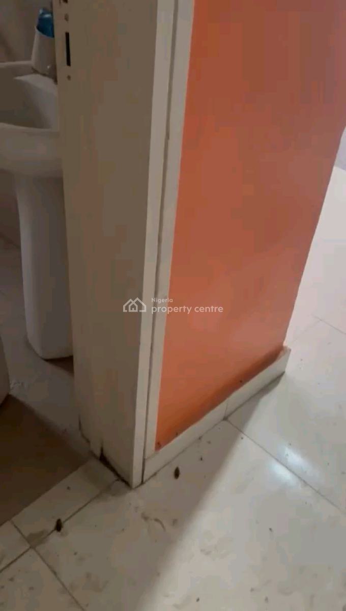 Decent Spacious Mini Flat, Glory Estate, Gbagada, Lagos, Mini Flat (room and Parlour) for Rent