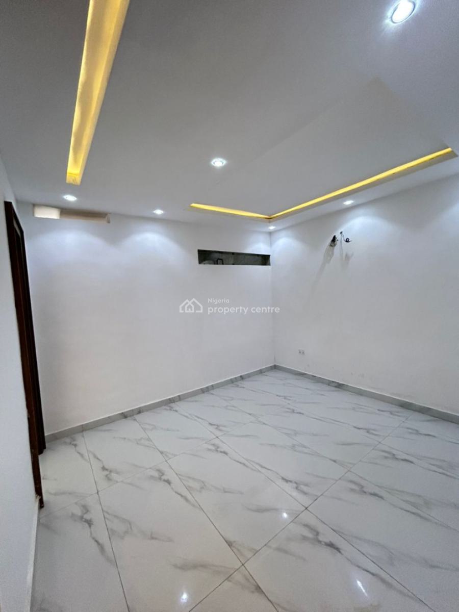 Beautifully Built 4 Bedroom Terrace Duplex with Bq, Lekki Phase 1, Lekki, Lagos, Terraced Duplex for Rent