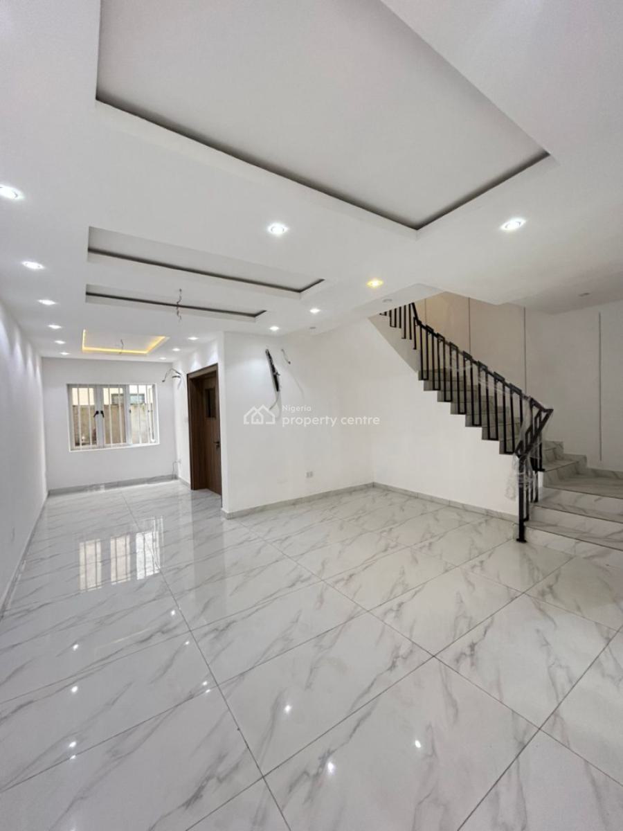 Beautifully Built 4 Bedroom Terrace Duplex with Bq, Lekki Phase 1, Lekki, Lagos, Terraced Duplex for Rent