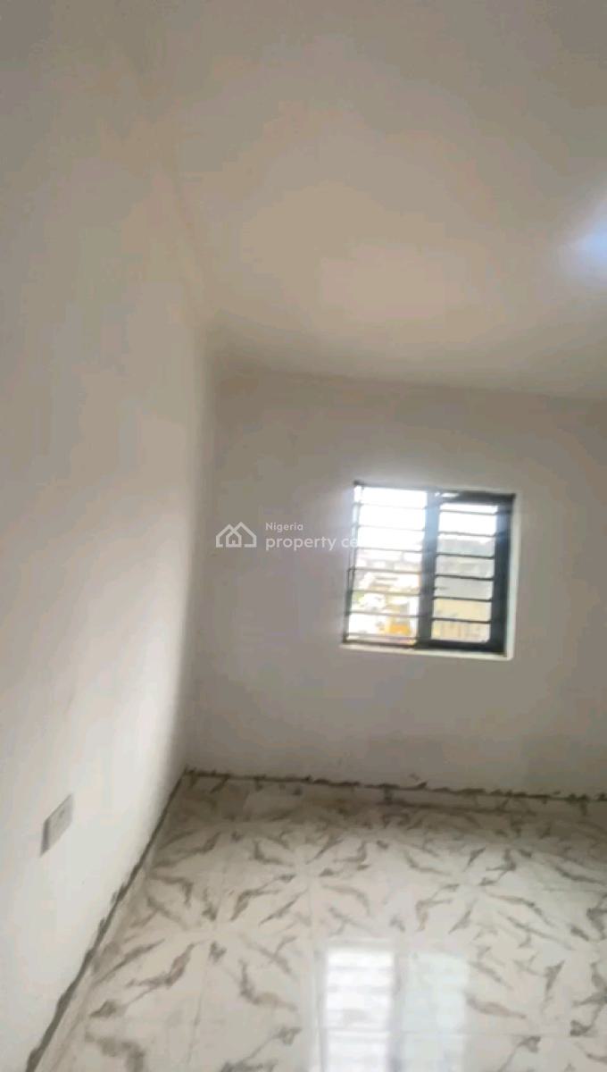 Newly Built Spacious Mini Upflat, Ijagbemi Street Off Pedro Road, Gbagada, Lagos, Mini Flat (room and Parlour) for Rent