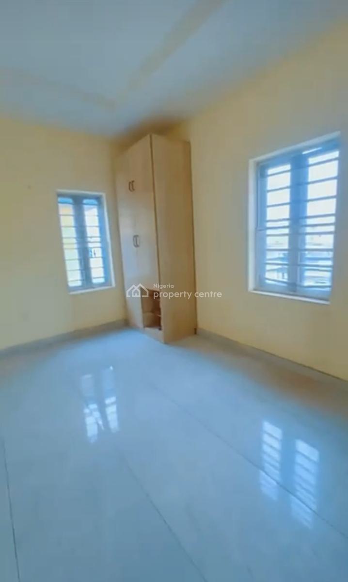 Newly Built and Spacious Mini Flat( Upstairs), Silver Land Estate, Sangotedo, Ajah, Lagos, Mini Flat (room and Parlour) for Rent