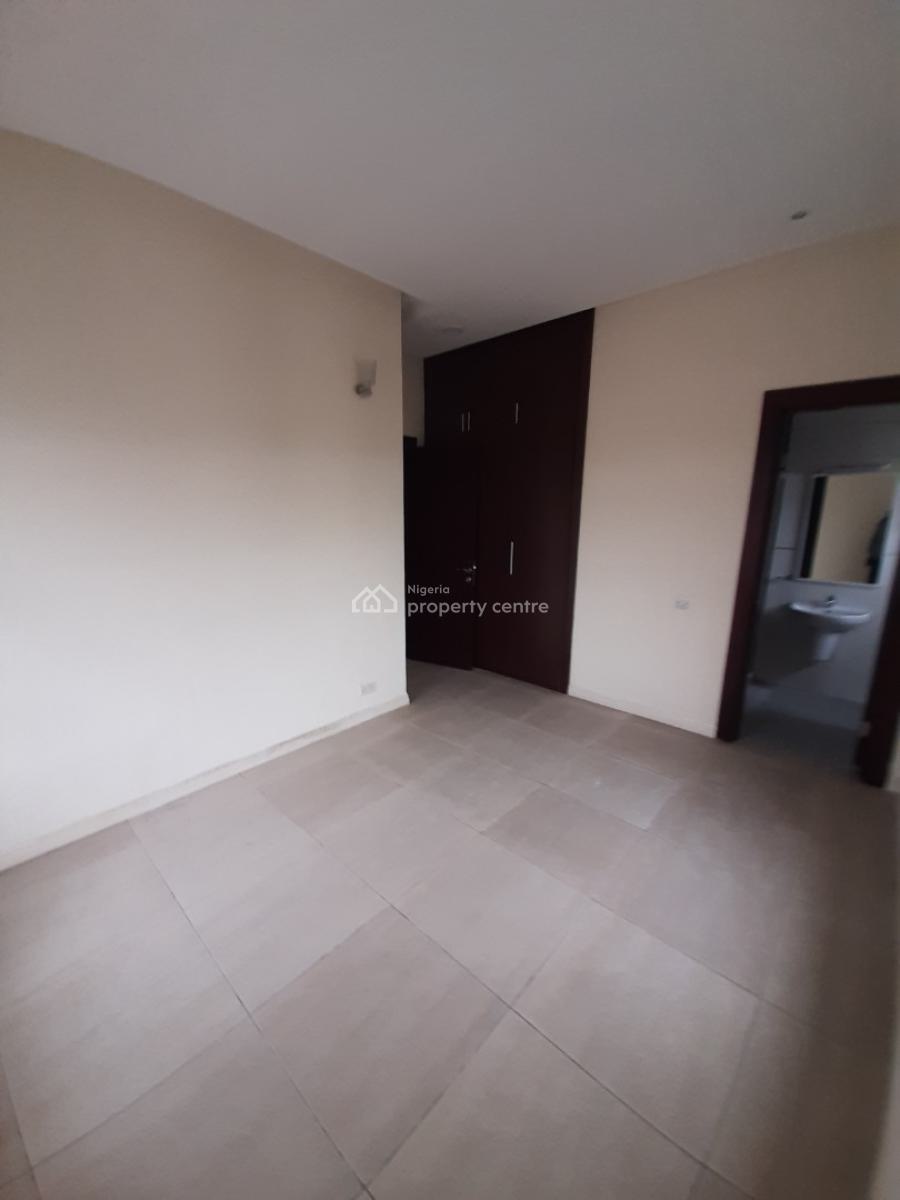 Serviced with 24/7 Power Dupply 3 Bedroom En-suite Flat with Fitted Ki, Oniru, Victoria Island (vi), Lagos, Flat / Apartment for Rent