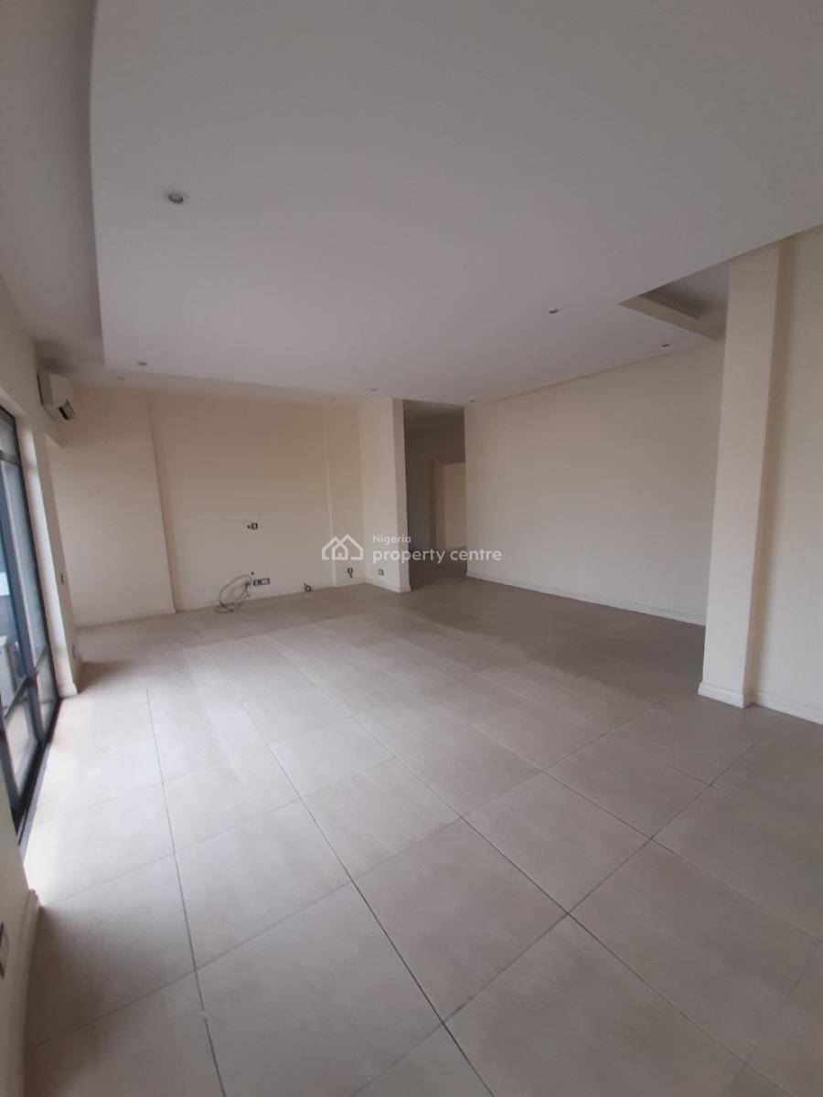 Serviced with 24/7 Power Dupply 3 Bedroom En-suite Flat with Fitted Ki, Oniru, Victoria Island (vi), Lagos, Flat / Apartment for Rent