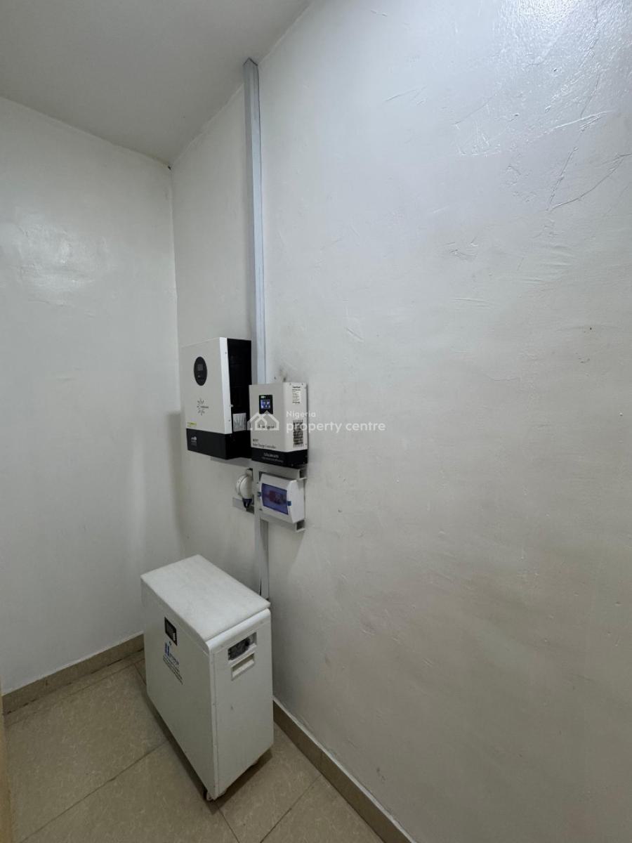 Maintained 4 Bedroom Semi Detached, Chevron, Lekki, Lagos, Semi-detached Duplex for Rent