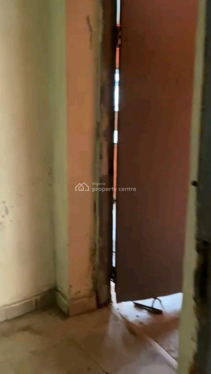 a Spacious 3  Bedroom Flat, Off Community Road, Akoka, Yaba, Lagos, Flat / Apartment for Rent