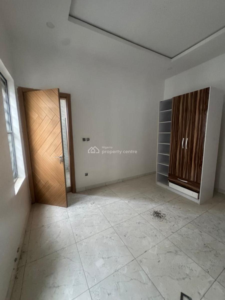 Luxury Semi Master Bedroom, Orchid Road, Lekki Phase 2, Lekki, Lagos, Self Contain (single Rooms) for Rent